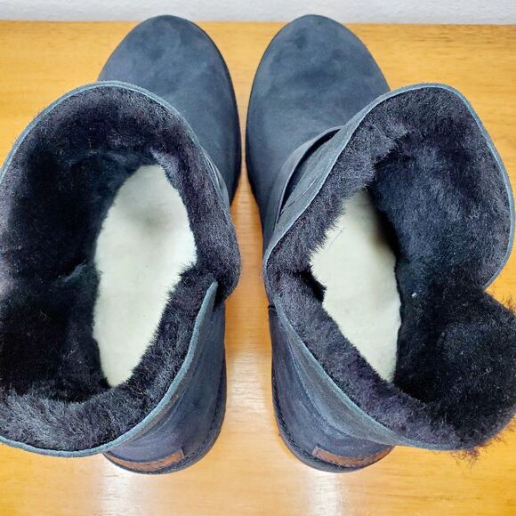 UGG Romely Short Buckle Suede Shearling Boots Casual Comfy Womens SZ 11.5 - Picture 7 of 12